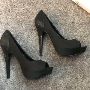 Steve madden black sequin heels